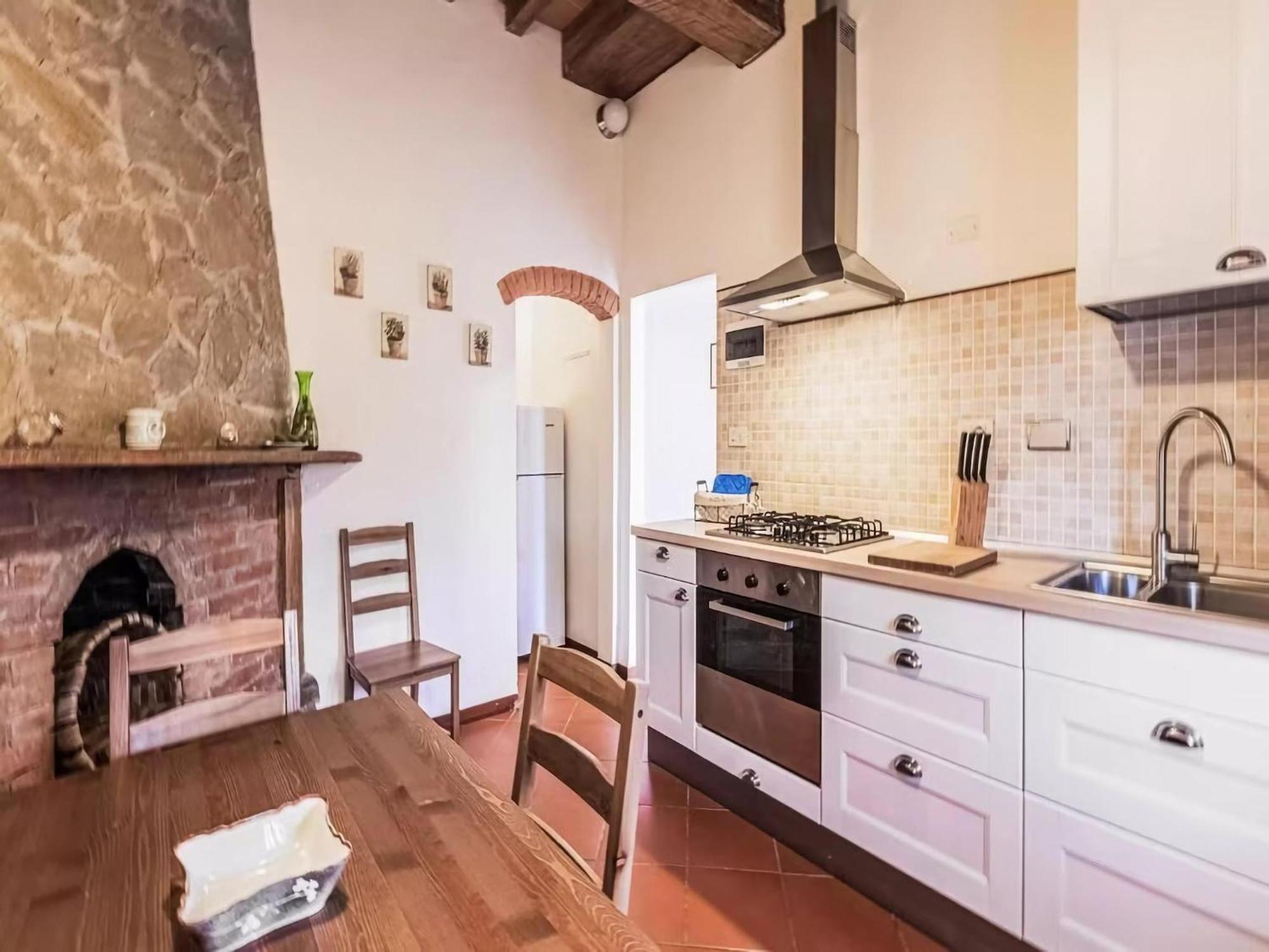 Cosy Apartment Forno In Pelago With Swimming Pool Donnini Exteriör bild
