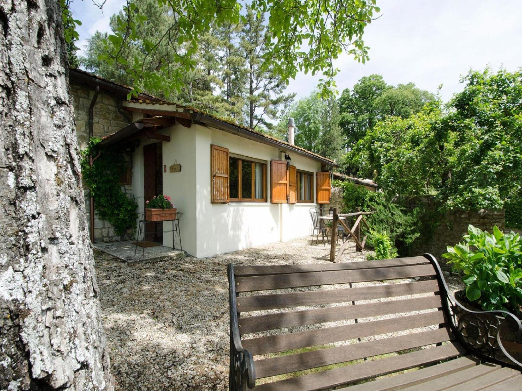 Cosy Apartment Forno In Pelago With Swimming Pool Donnini Exteriör bild